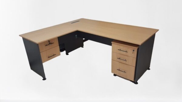 L shaped Desk